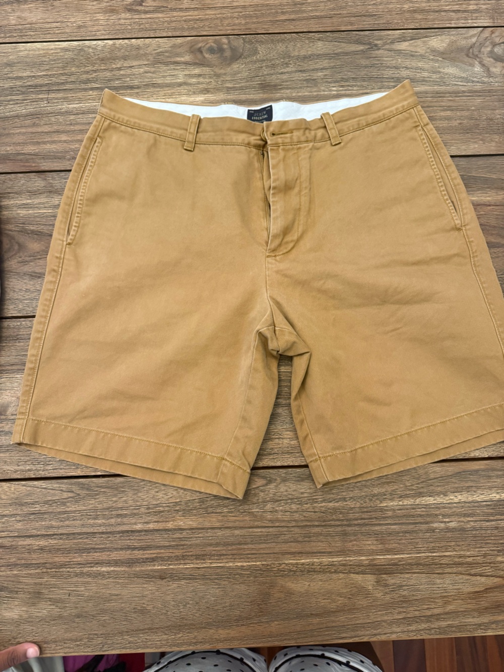 J. Crew Factory Men's Flat-Front Shorts in Khaki